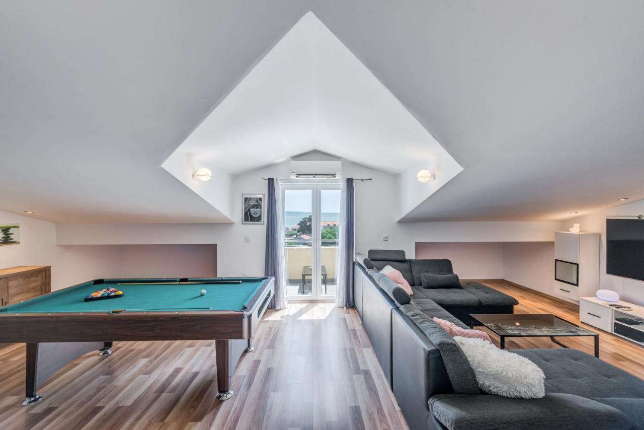 Summer Orchid - Spacious Duplex By The Beach & Ps5 Stobreč Exterior foto